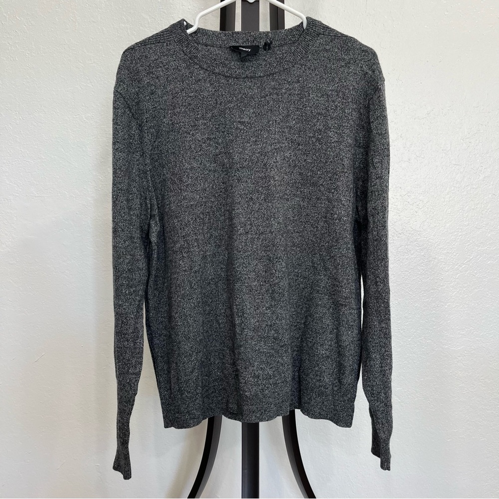Theory Charcoal Cashmere Crewneck Sweater for Men